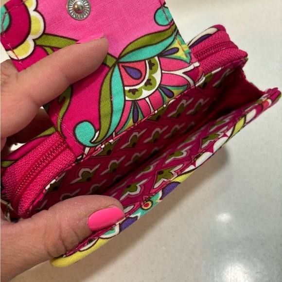Vera Bradley - Wristlet - Pink Swirls - Picture 2 of 4